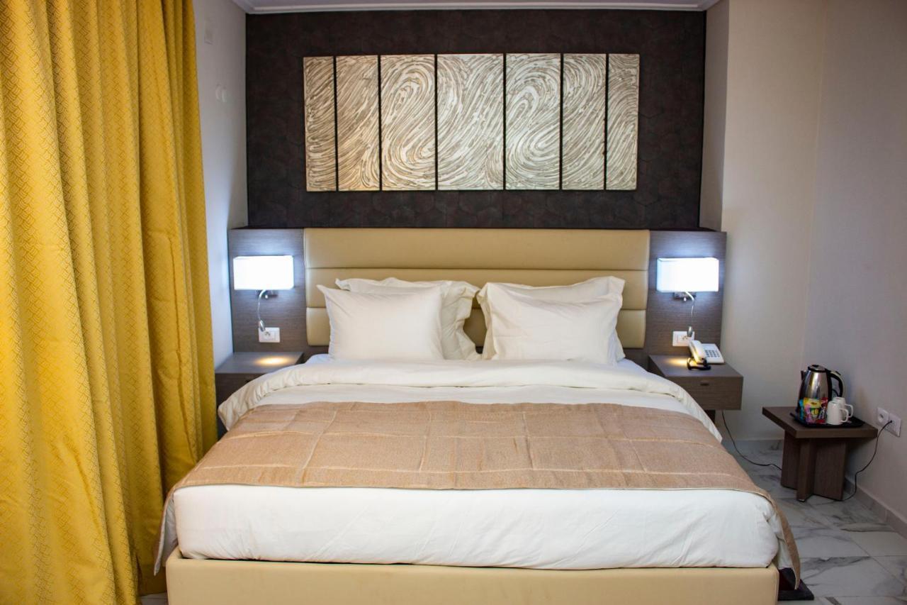 Merina Hotel Yaoundé Kültér fotó