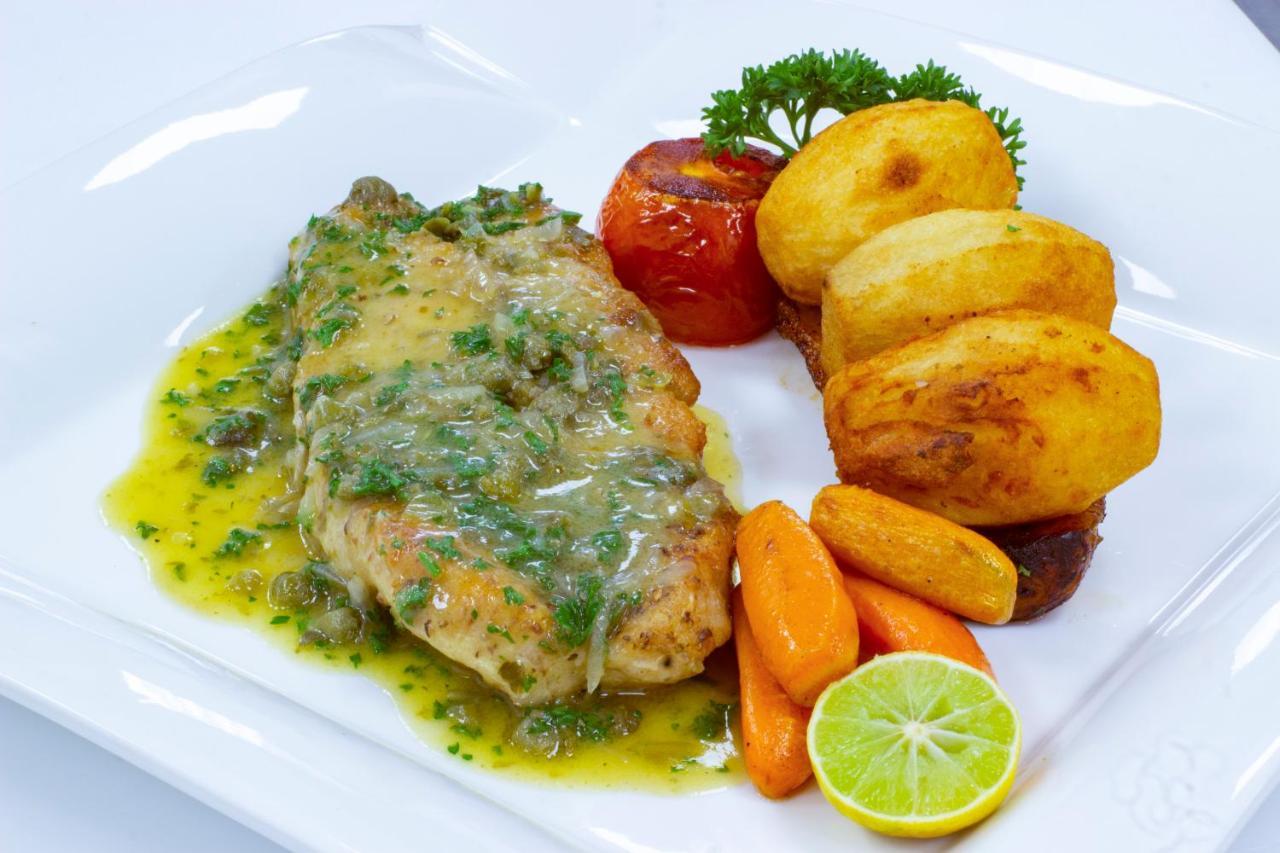 Merina Hotel Yaoundé Kültér fotó