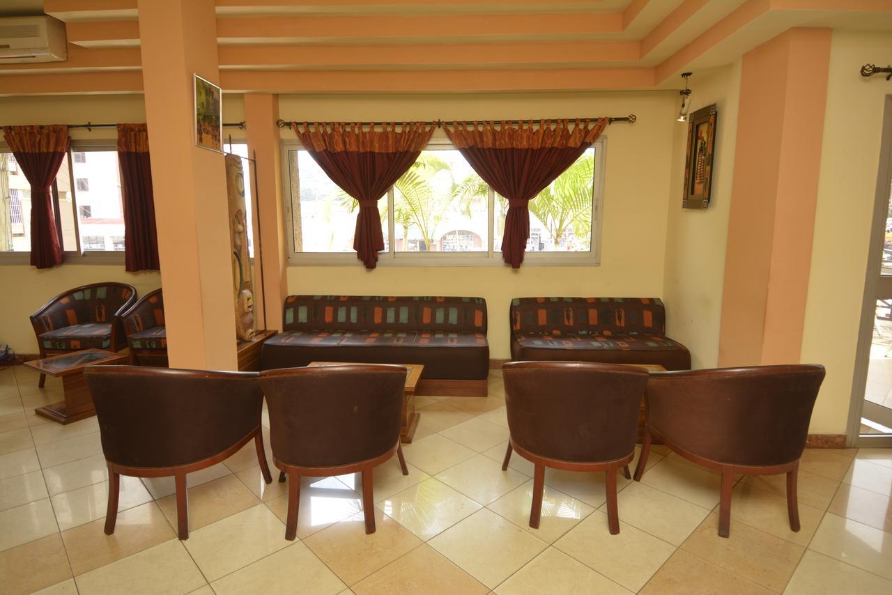 Merina Hotel Yaoundé Kültér fotó