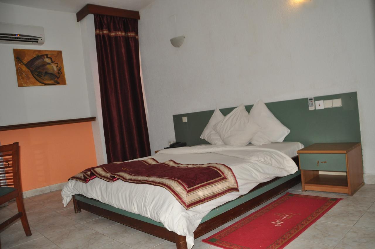 Merina Hotel Yaoundé Kültér fotó