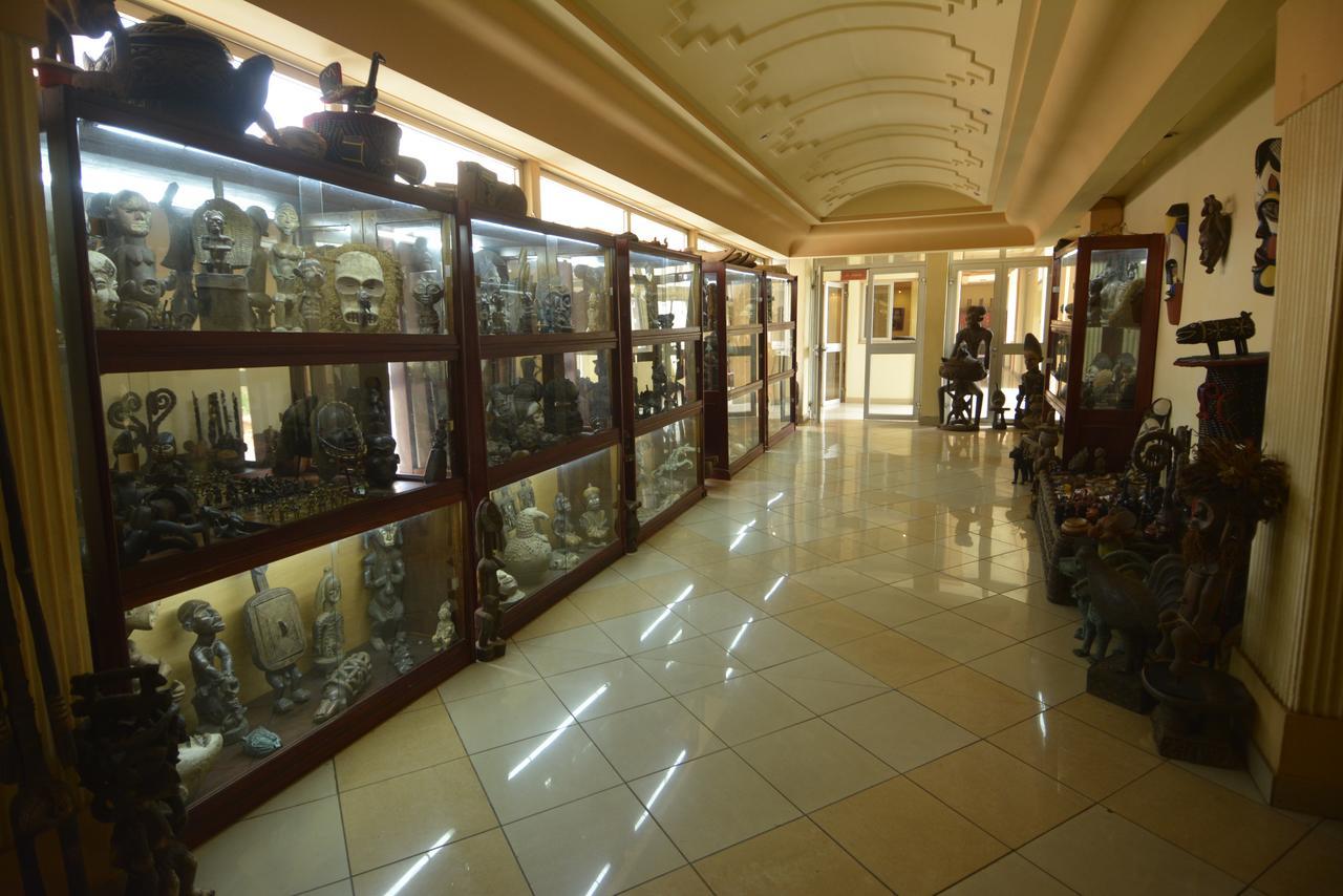 Merina Hotel Yaoundé Kültér fotó
