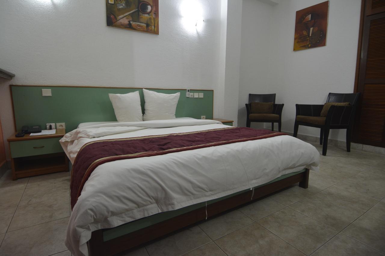 Merina Hotel Yaoundé Kültér fotó