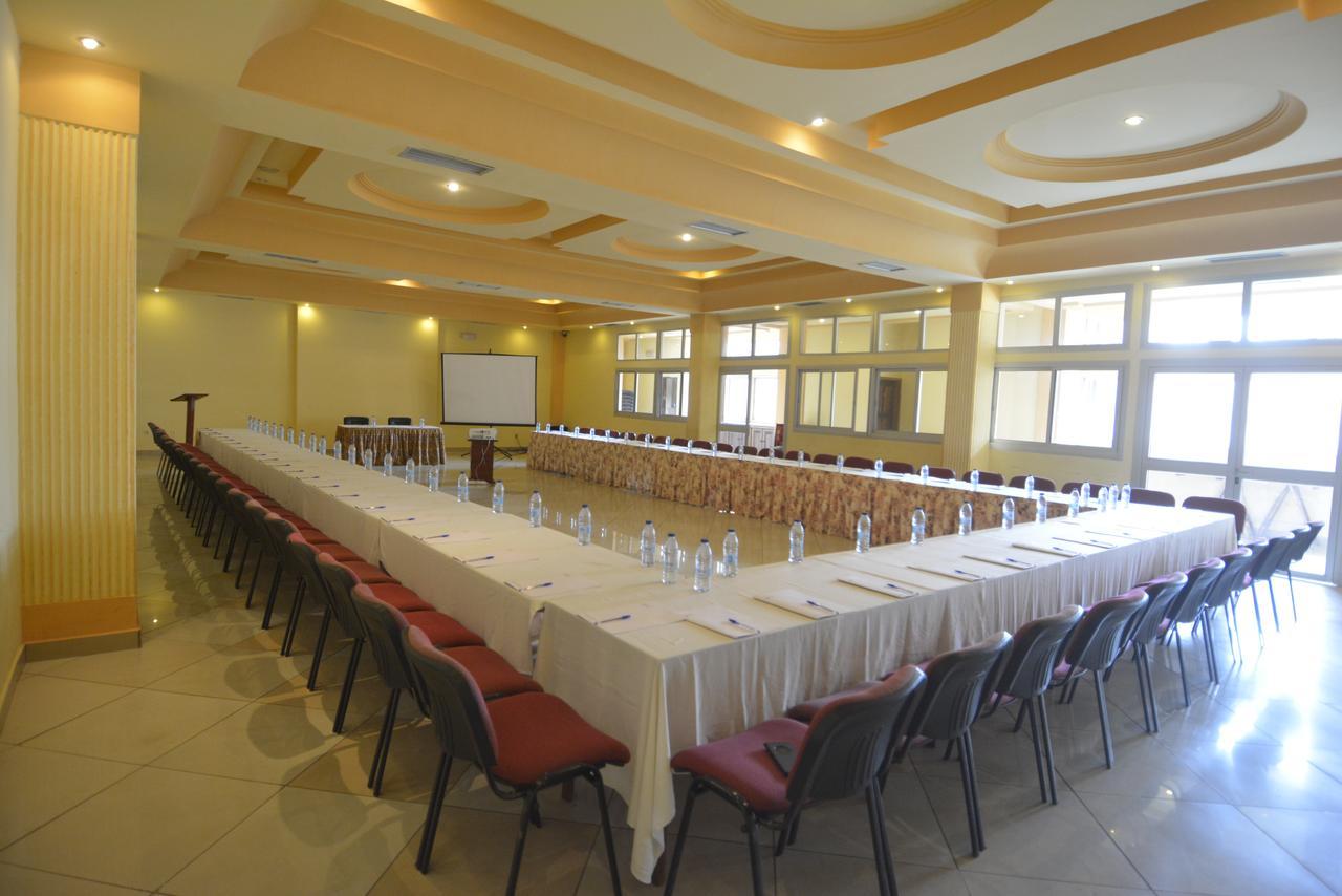 Merina Hotel Yaoundé Kültér fotó