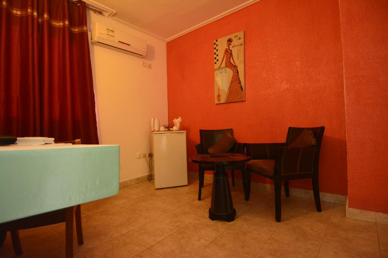Merina Hotel Yaoundé Kültér fotó